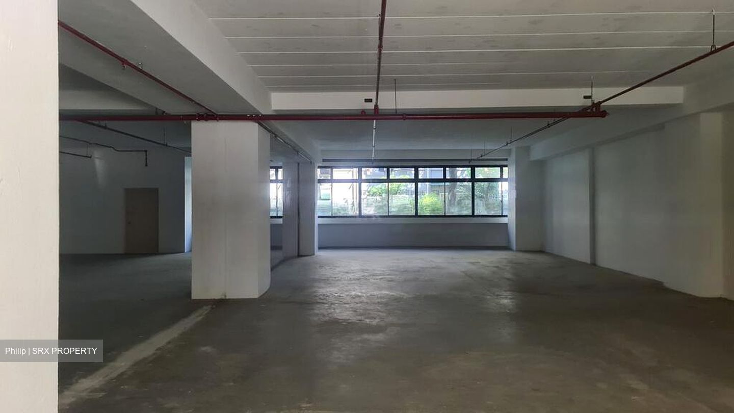 Kallang Place (D12), Factory #565890401